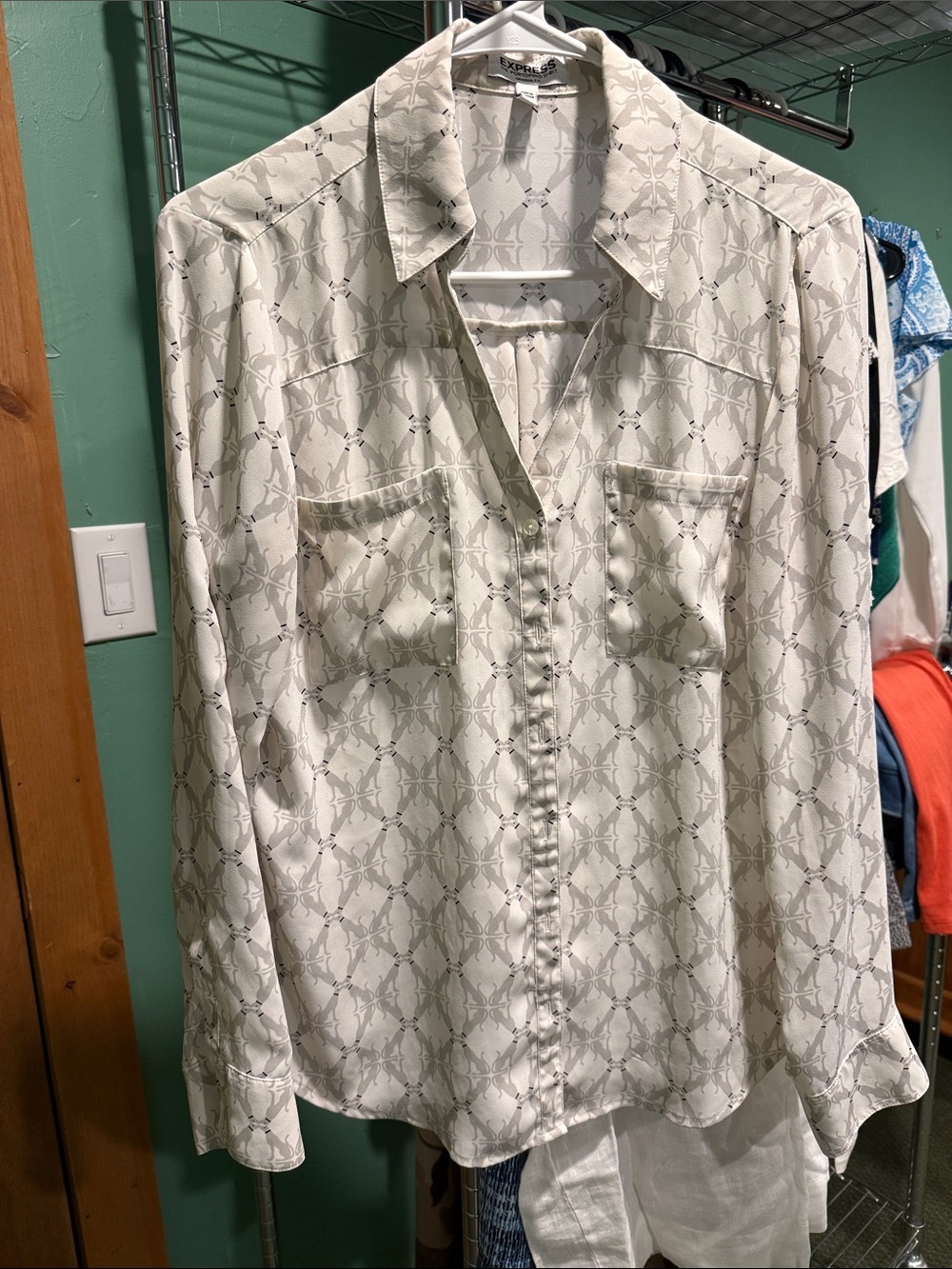 Express - The Portofino Shirt- Ivory Cream Patterned Button-Up Blouse